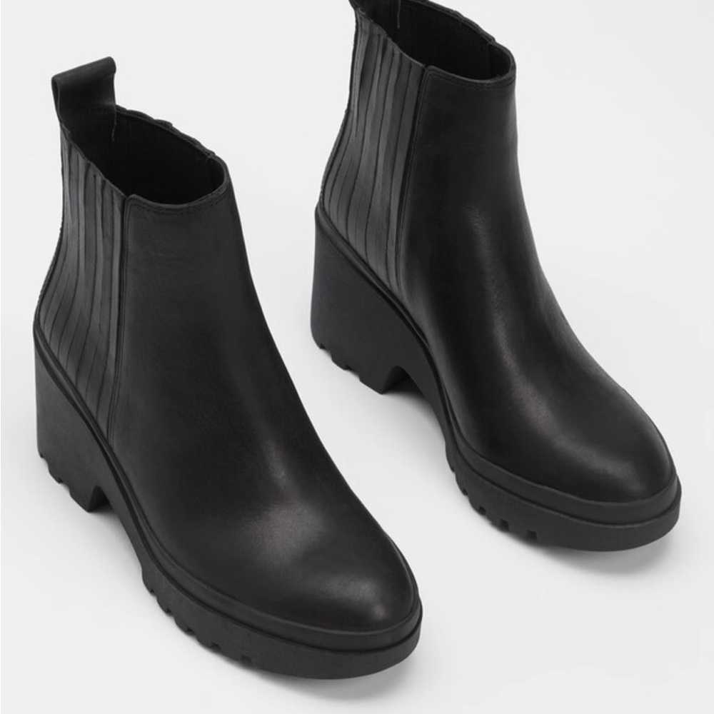 Eileen FisherKat Wedge Black Leather Ankle Booties Leather Size 9 NWT